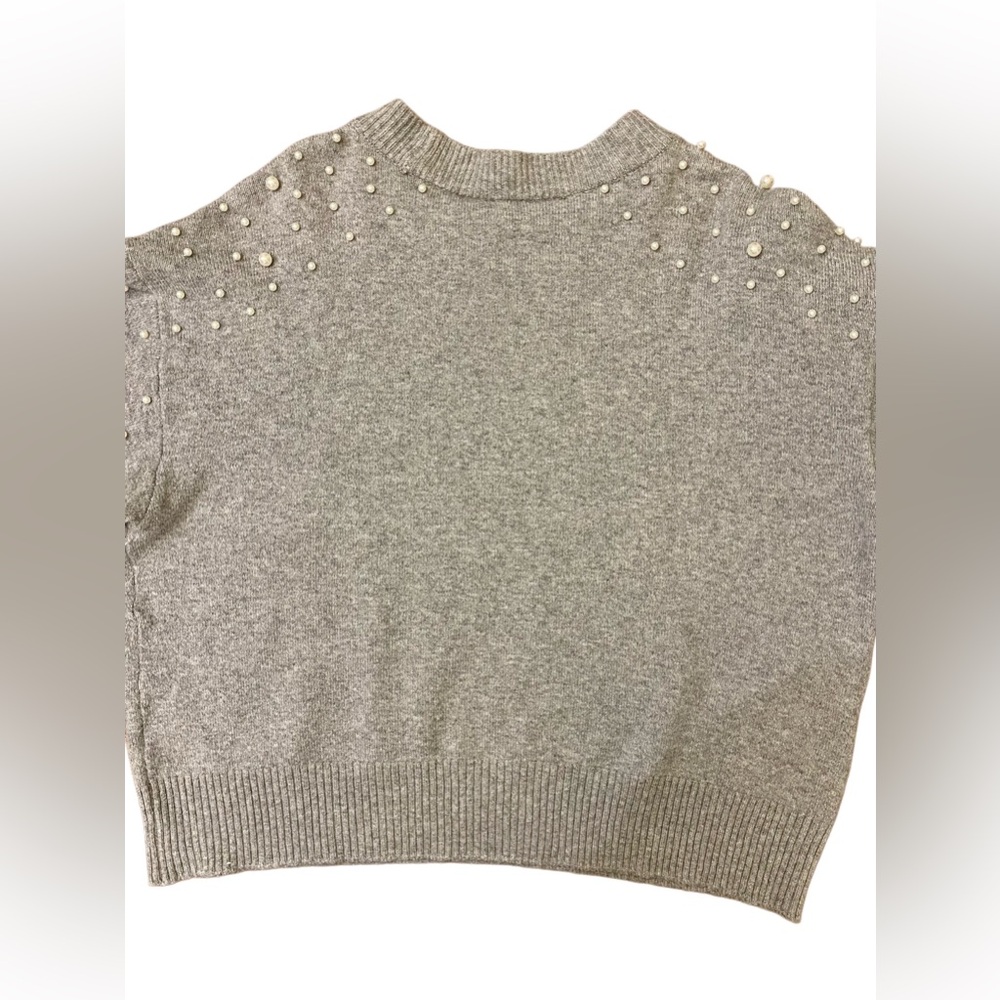 Long Sleeve Pearl Sweater (Chelsea & Violet?) - Picture 5 of 15